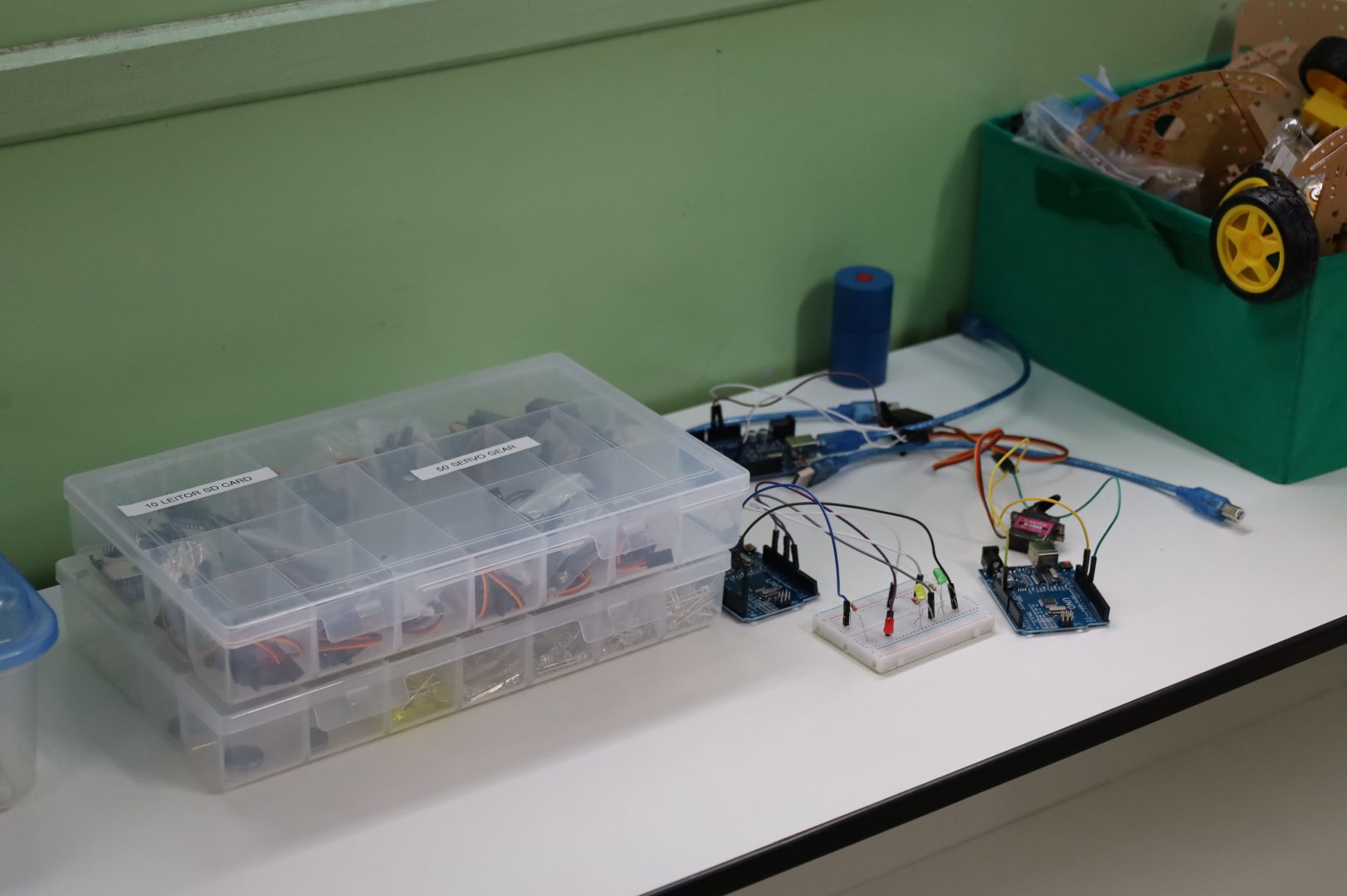  Escola Municipal Cebula recebe equipamentos tecnológicos para fortalecer atendimento de alunos com altas habilidades